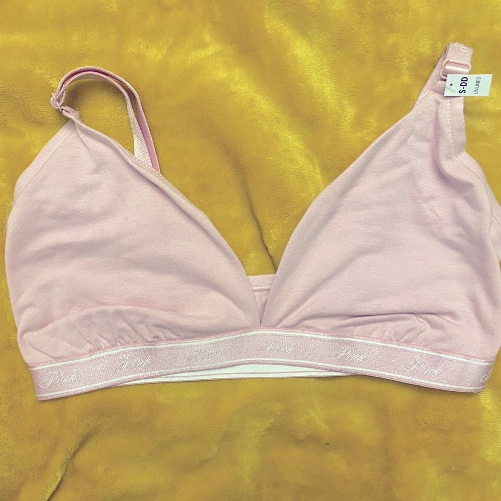 BNWT. Victorias Secret Light Pink Bralette Small/DD